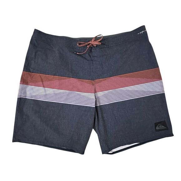 Quiksilver ~ Mens grey Boardshorts ~ size 40 - Picture 1 of 14